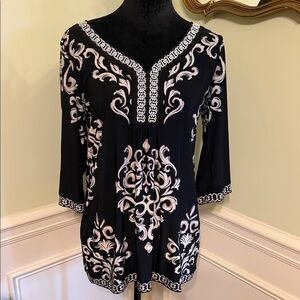 White House Black Market Black & Cream Beaded Blouse Size Medium